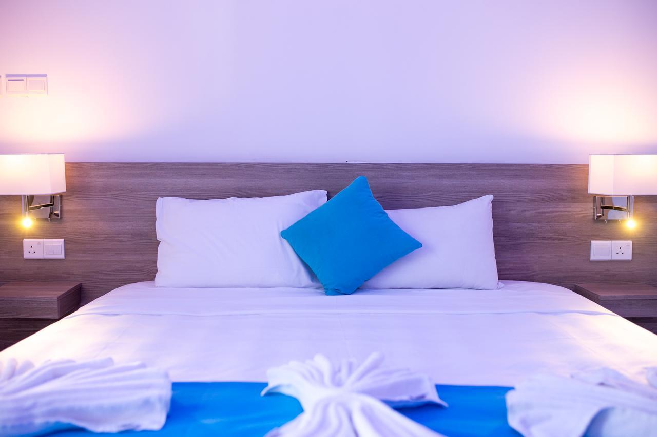 Apart Otel Flora Maria 3*